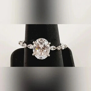 Sterling silver Oval Cut CZ Wedding Engagement Rings Promise Ring Sz 8.5